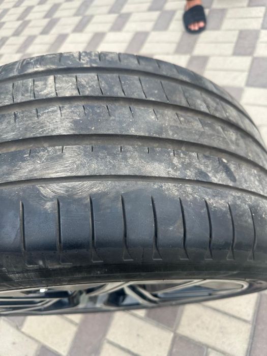 Диски на BMW 740,2022