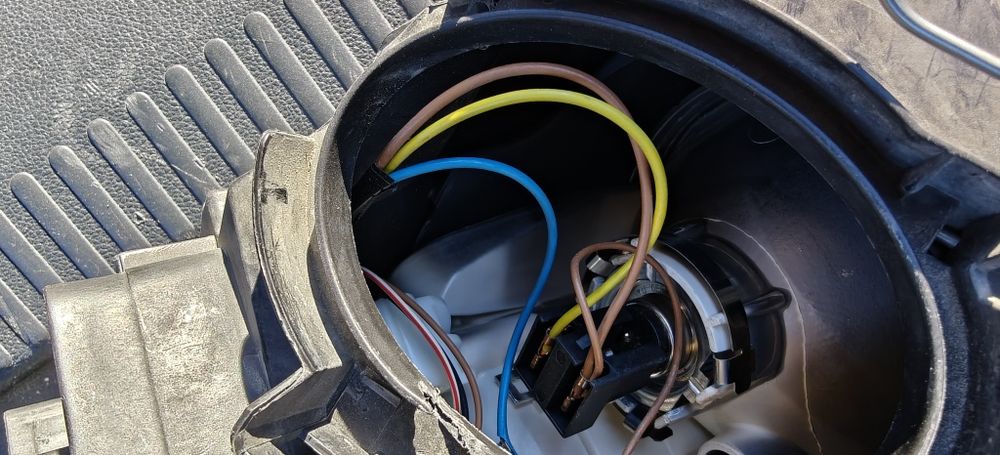 Фарове за Ауди А4 Б7