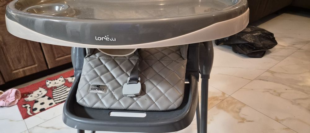 Детско столче за храна