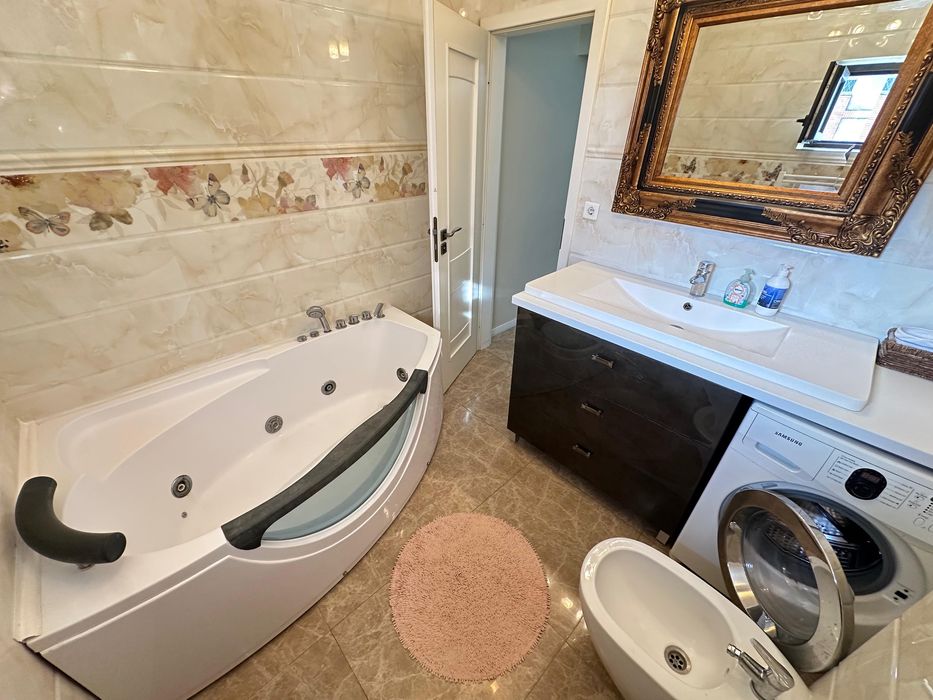 Apartament 3 camere