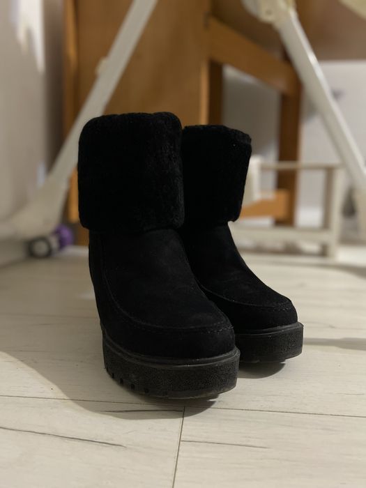 Продам зимние сапоги