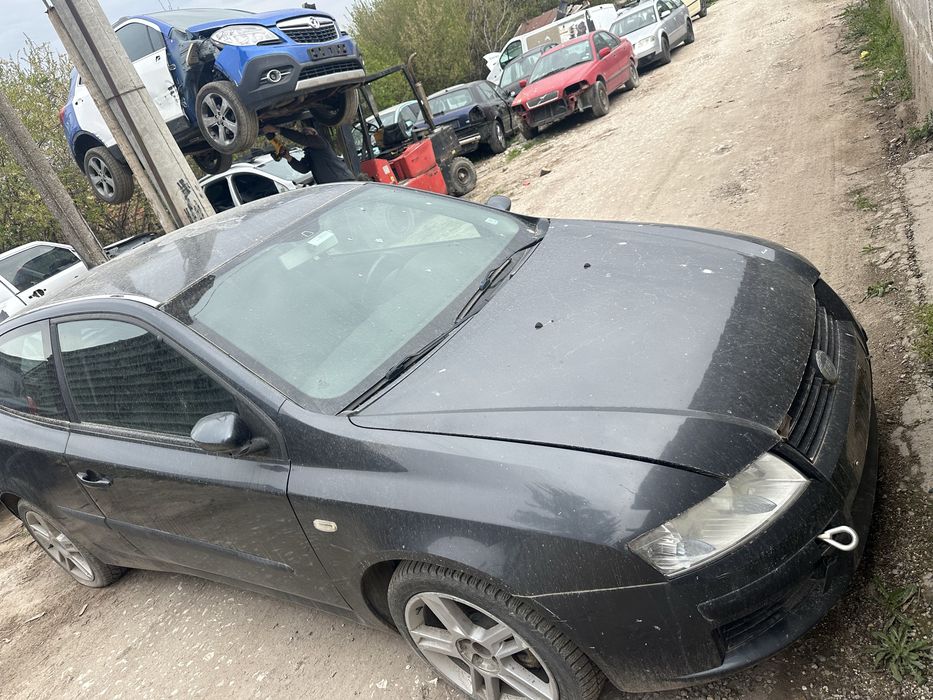 Fiat stilo 1.9JTD - НА ЧАСТИ