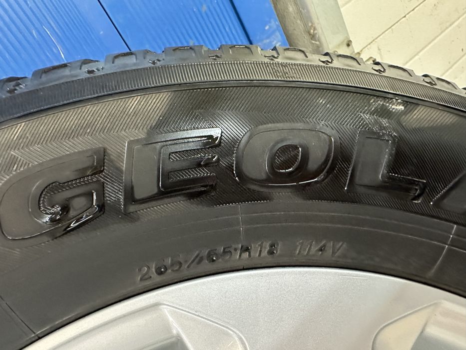Yokohama 265/65/R18