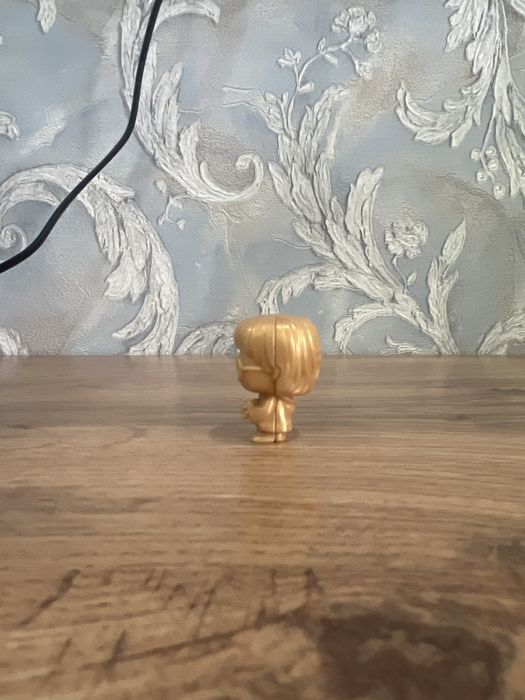 Фигурка из киндер джоя