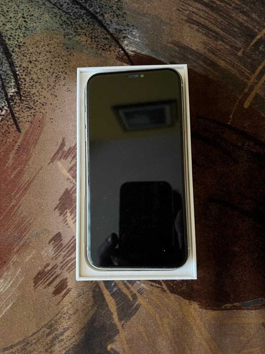 Vand Iphone 11 64GB