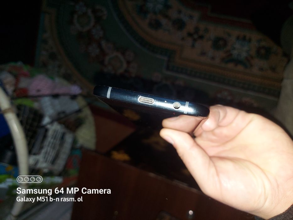 Samsung A7 17 sotiladi