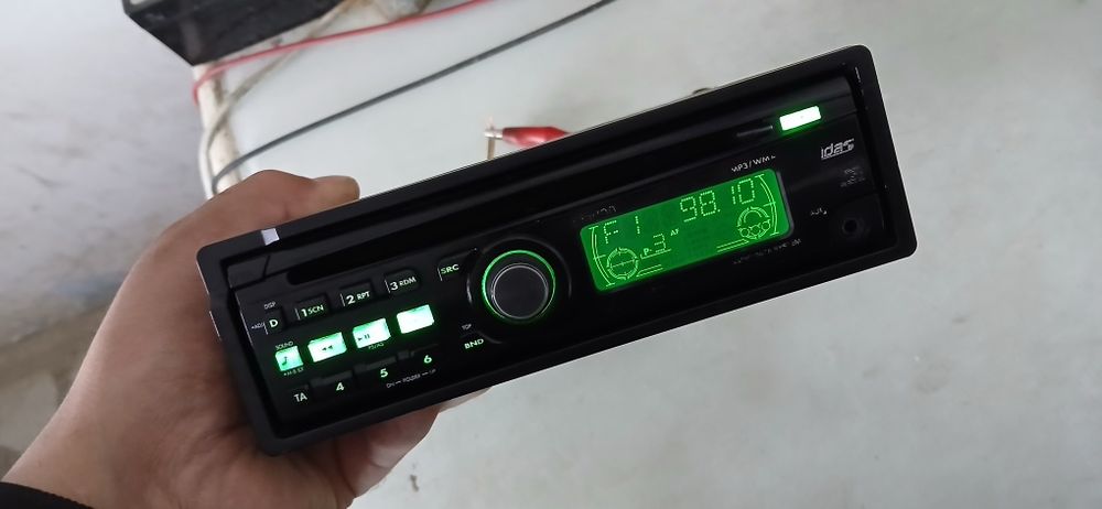 Матиз радной магнитоласи сотилади.