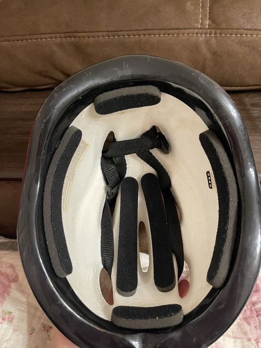 Каска для велосипеда