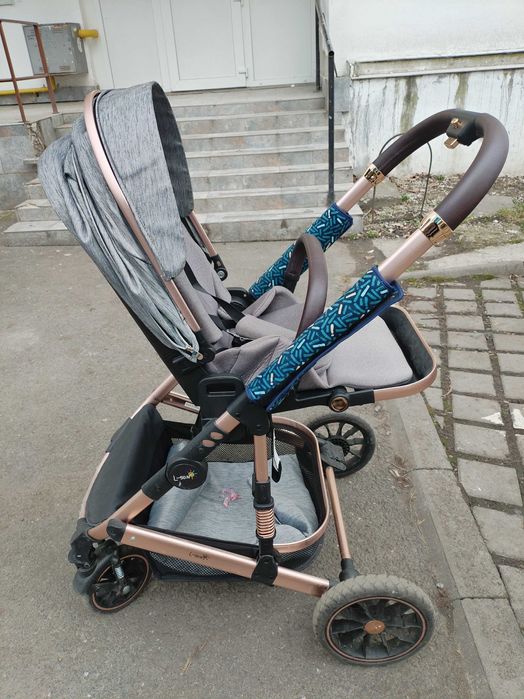 Carucior 2 in 1 rezistent cu amortizoare