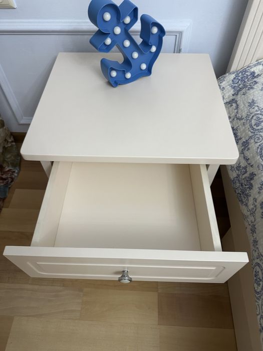 Спальный гарнитур с рабочей зоной