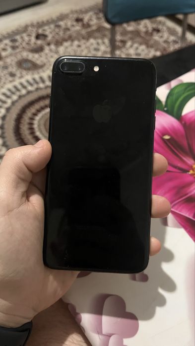 Айфон 7+ 128 гб акб 71 первый хозяин !!!