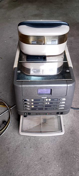 Професионална кафе машина La Cimbali M1