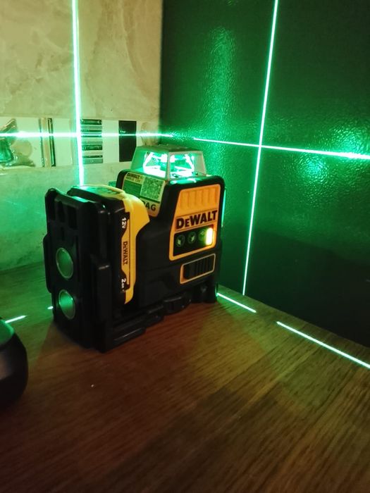 Nivel laser DeWalt 12 linii
