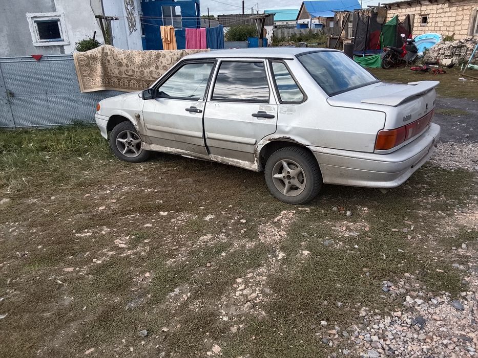 Lada 2115 в в среднем состоянии