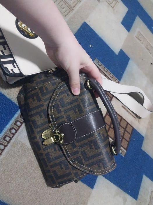 Сумки все стоит 5000 для девушек сост идеал