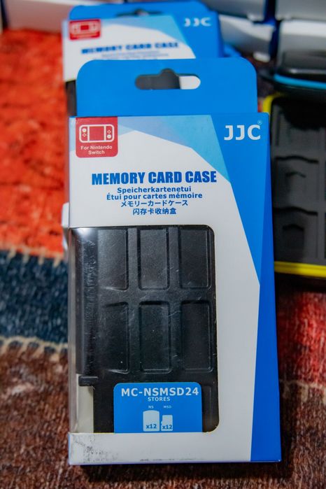 JJC 24 pentru sd și micro SD