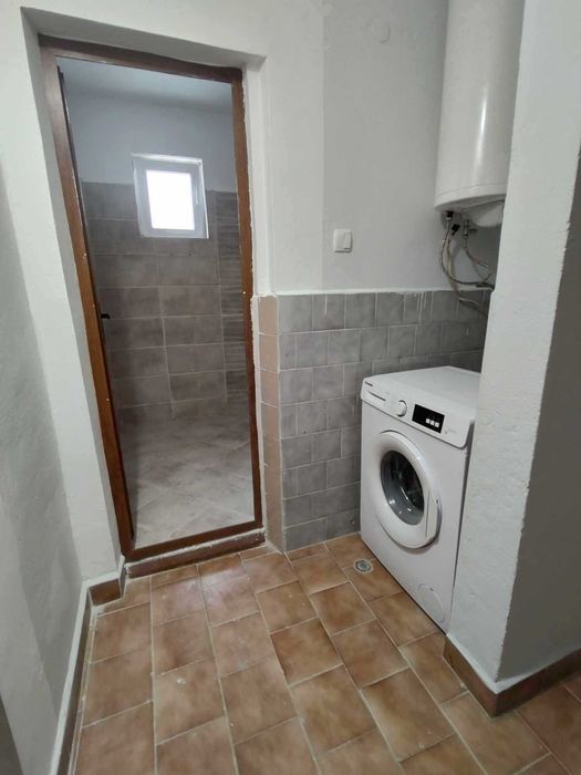 Продава се Тристаен апартамент в Добрич, Център - 80 кв.м за 1078 €/кв.м - Снимка #5