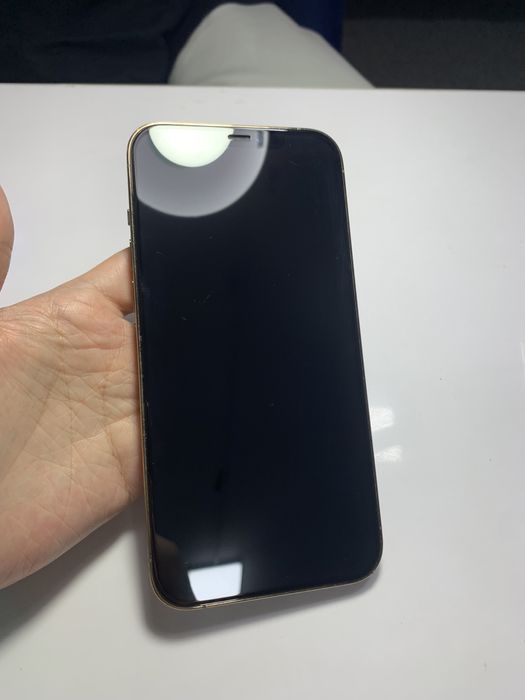 Продам iPhone 12 Pro Max gold
