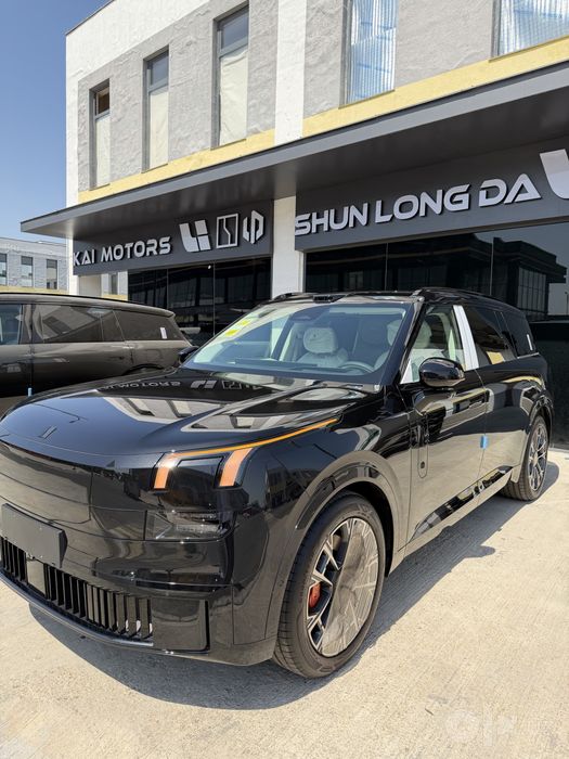 Lynkco 900 arochna