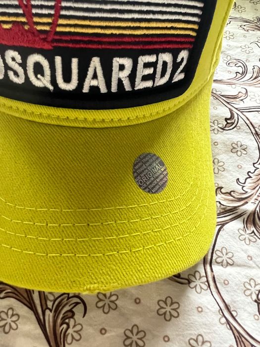 Оригинални шапки Dsquared2