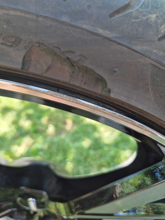 Гуми Pirelli P Zero 275/30/ZR21 + Джанти Angel (RS6 Модел) за Audi S7 /Летни/