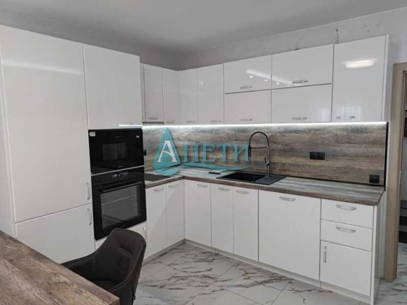 Дава се под наем Двустаен апартамент в София, Зона Б-18 - 68 кв.м за 997.05 € - Снимка #3