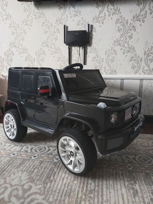 Продам детский автомобиль