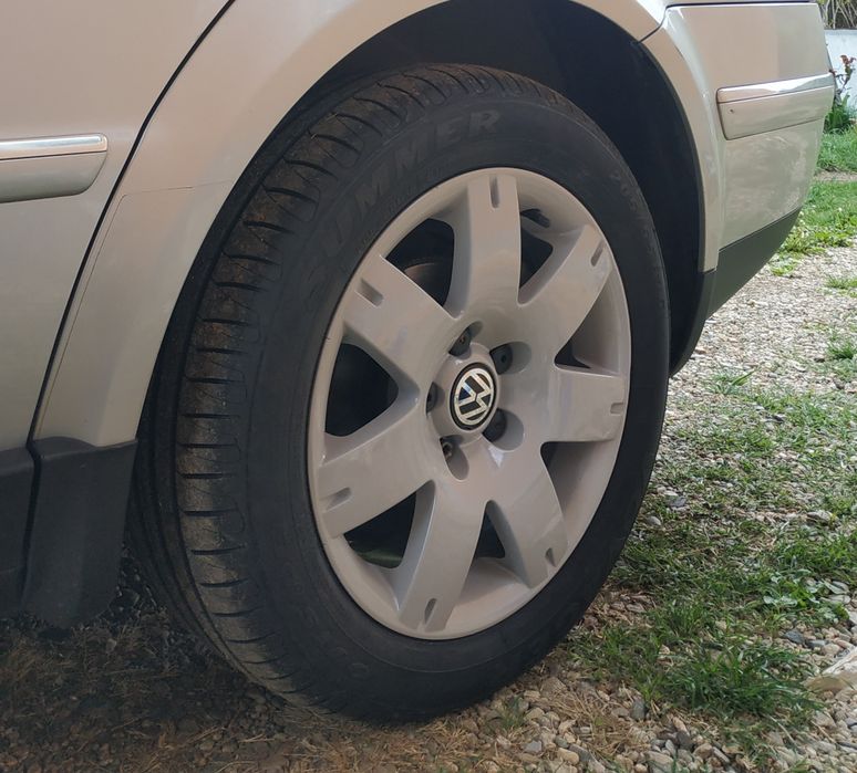 Джанти с гуми Road America VW Passat B5.5 16 5×112