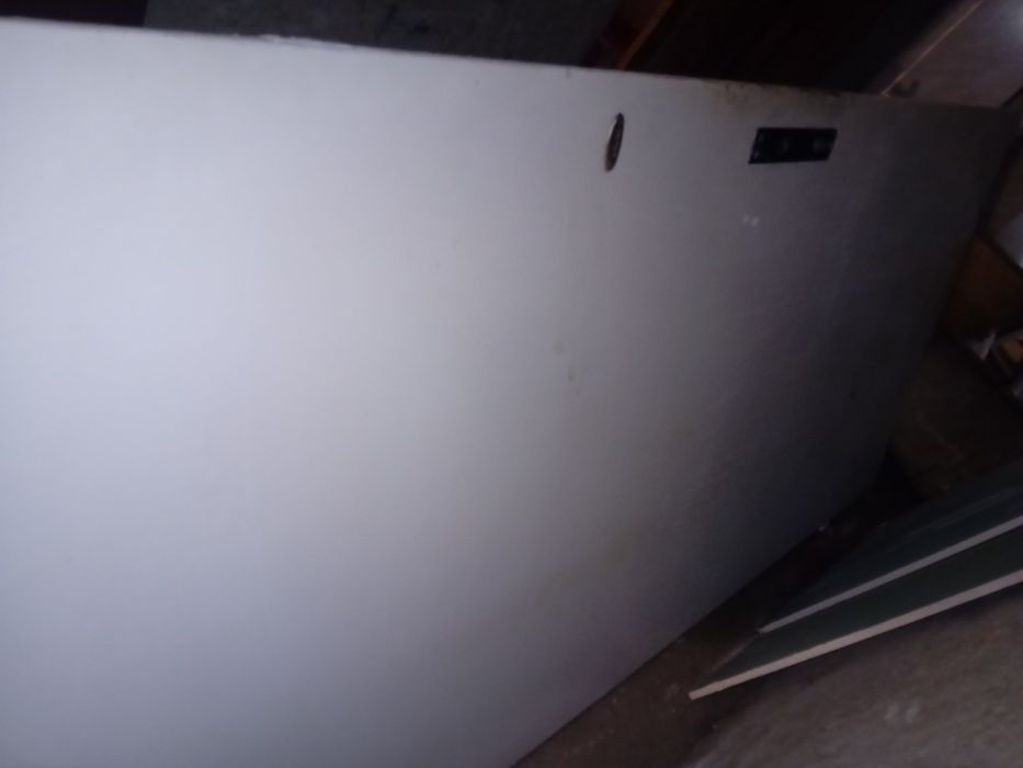 Метална входна врата