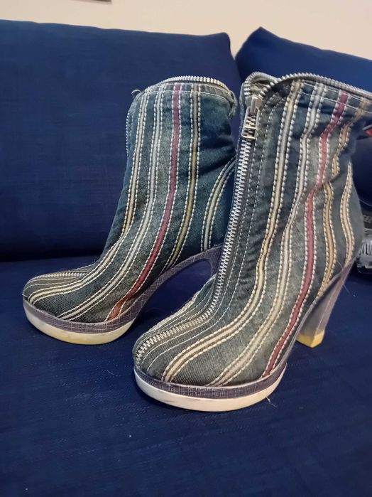 Елегантни дамски обувки