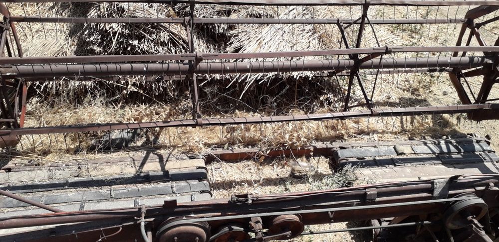 Шөп оратын комбайн