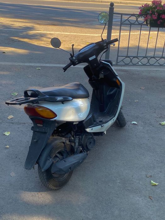 Мопед Honda Dio.