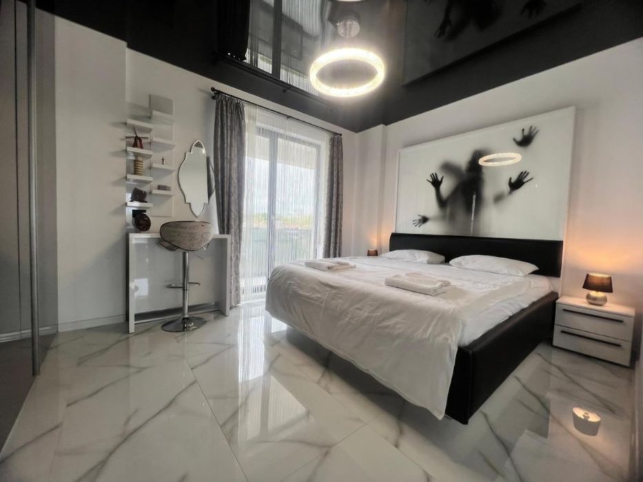 Stunning penthouse  with private parking