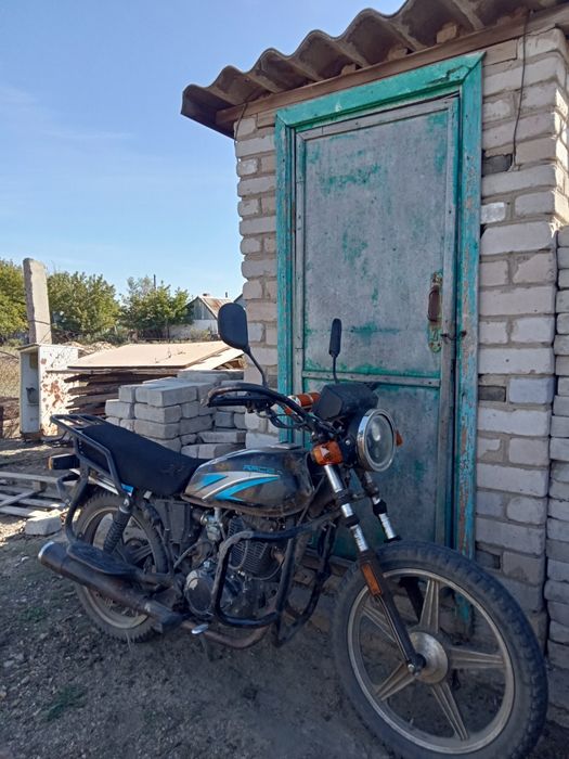 Racer Tourist 150