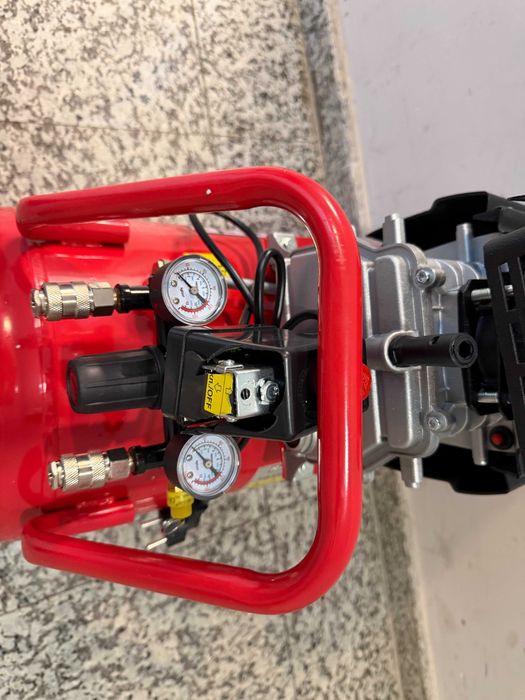 Компресор 50L 1.5kW RD-AC02  /  Компресор 100L 2.2kW RD-AC03