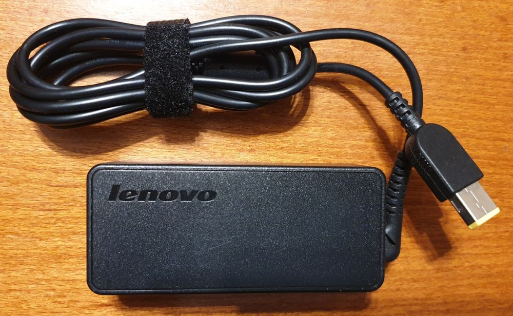 Lenovo 20V захранване за лаптоп