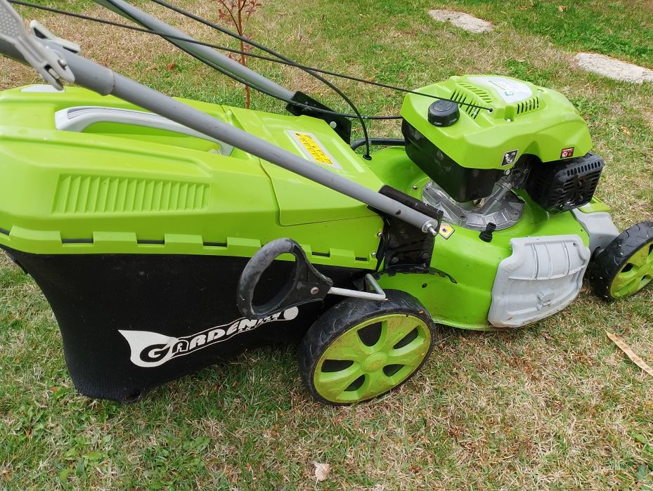 Продавам косачка gardenia