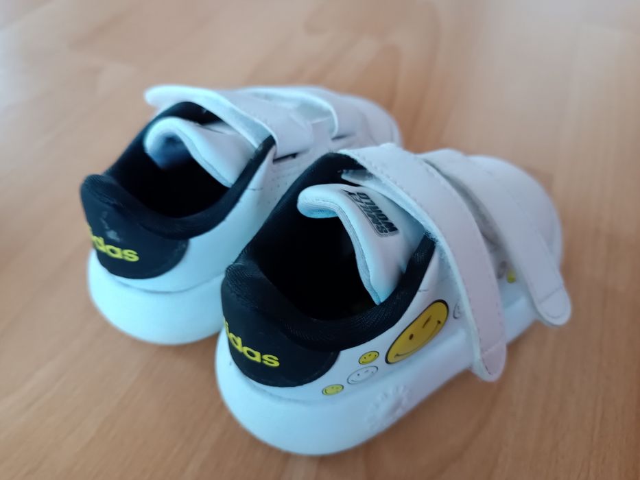 Маратонки Адидас