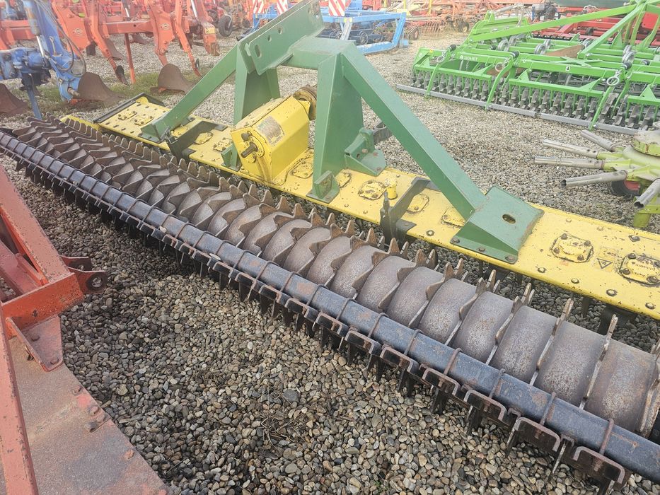 Grapa rotativa freza plug disc coasa grebla remorca gunoiera