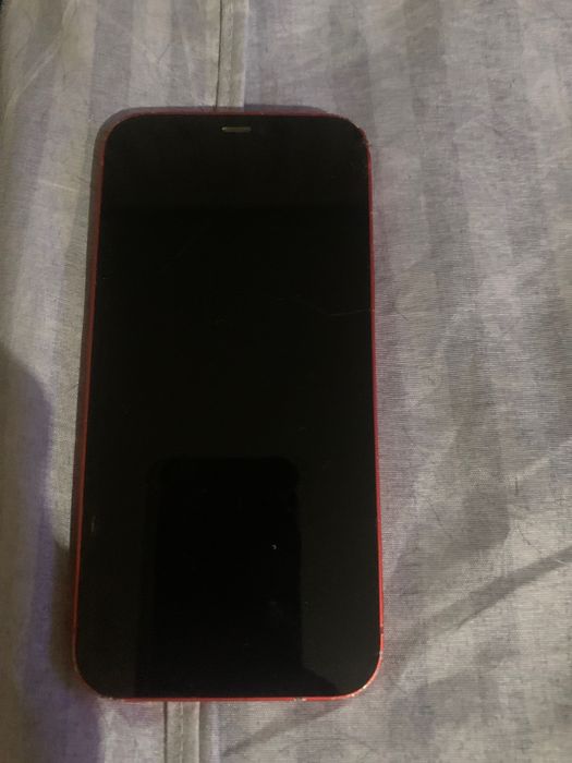iPhone 12, 128mb, красный