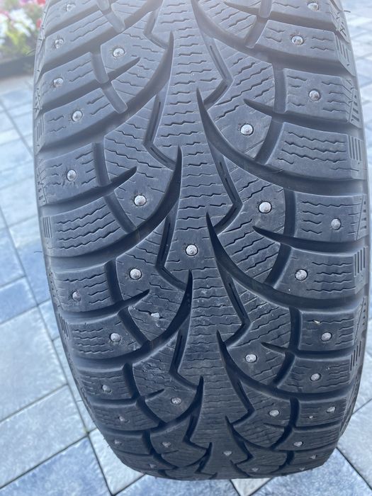 Продам шины R-15 Zmax и Viatti