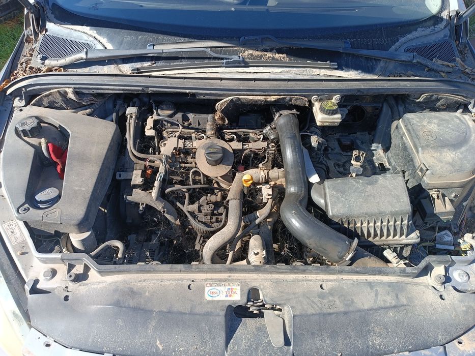 Peugeot 307 2.0HDI дизел на Части