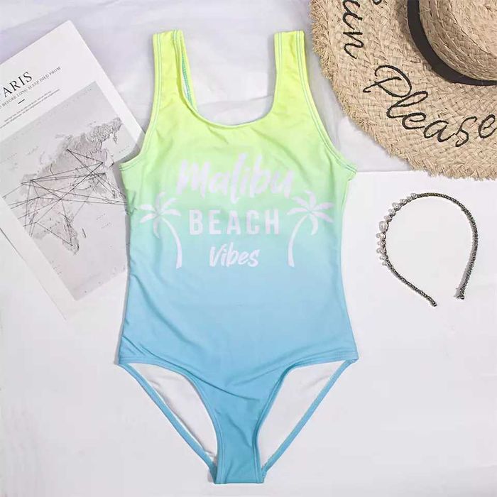 Детские купальники в наличии