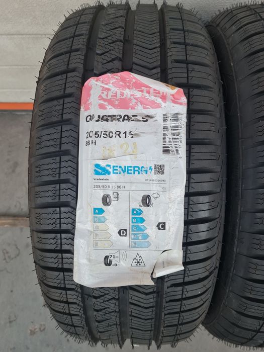 Нови Всесезонни гуми 2 броя VREDESTEIN Quatrac5 205 50 R15
