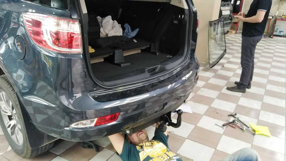 Сцепное устройство легкового автомобиля- Фаркоп-Паркопка.