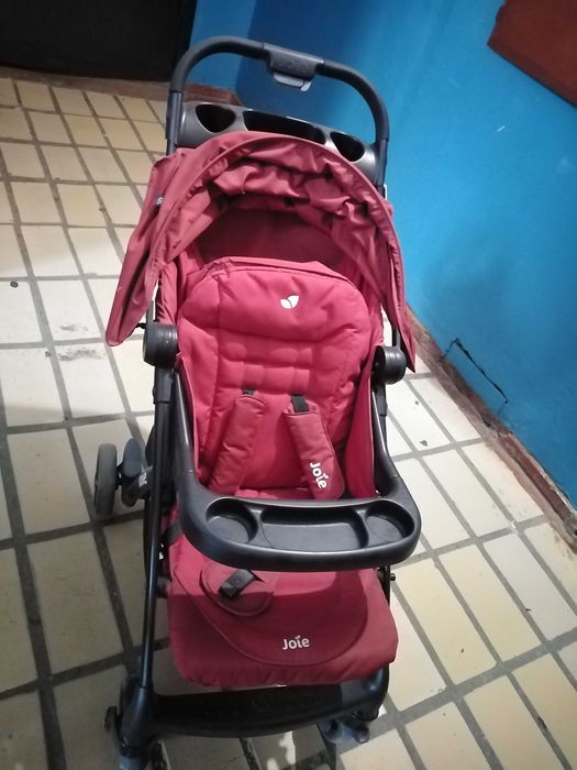 Б/У Детская коляска раскладная