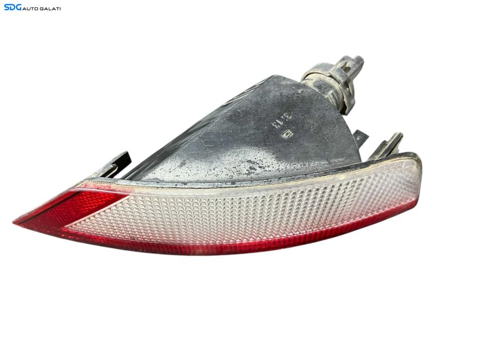 Stop Lampa Tripla Ceata Stanga de pe Spoiler Bara Spate Ford Focus 2 Hatchback 2007 - 2010 Cod 8V41-15K273 8M51-15501 [LR0509]