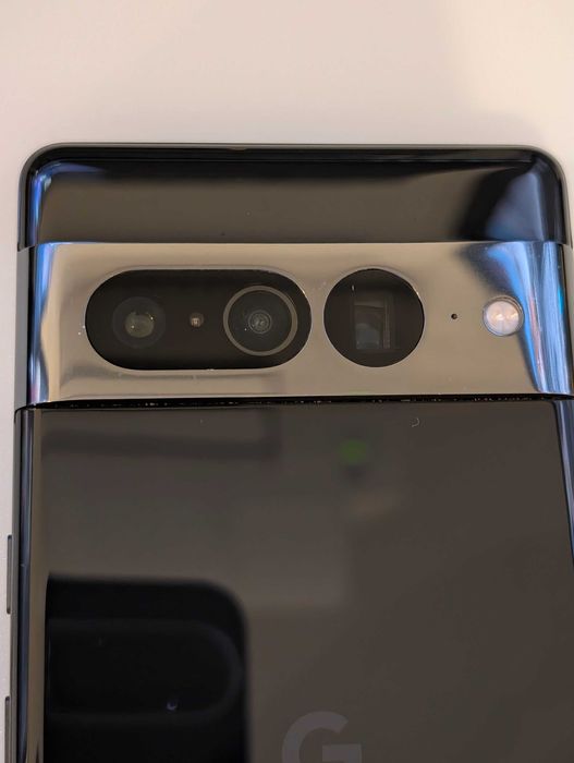 Заглавие: Google Pixel 7 Pro 128GB / 12GB RAM – Работи перфектно