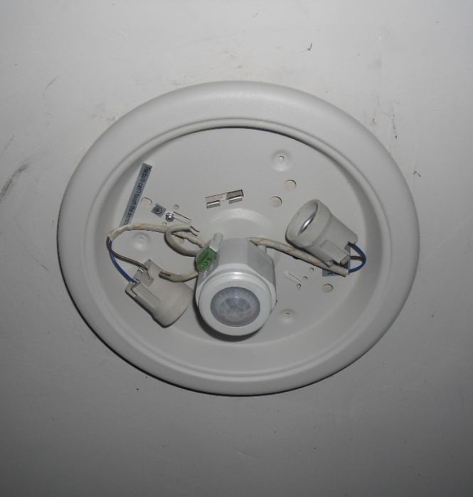 Ремонт на Домофини и Стълбищно Осветление