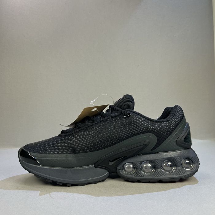 Nike Air Max DN "Triple Black"! НОВИ!